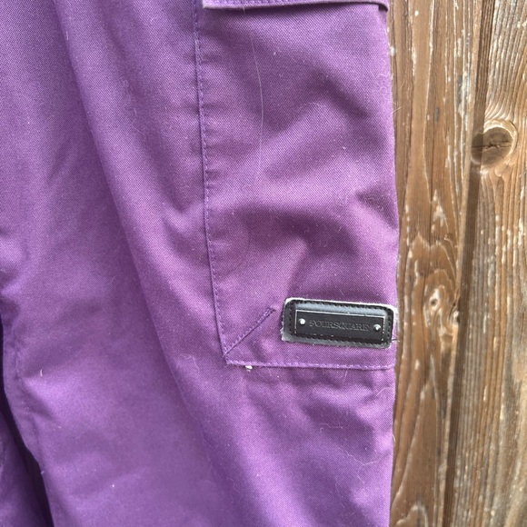 Purple snow pants in EUC - Picture 4 of 10